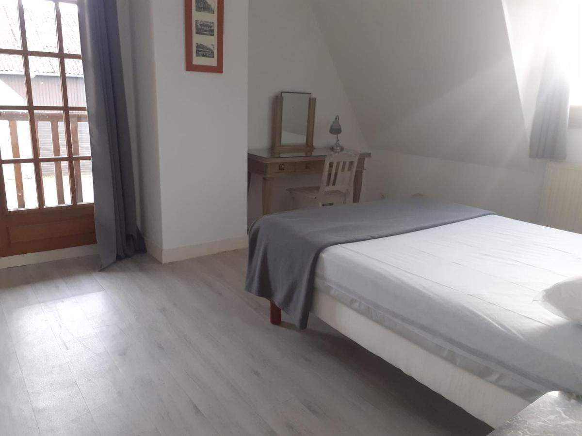Gite Les Vignettes Bourgeauville Экстерьер фото